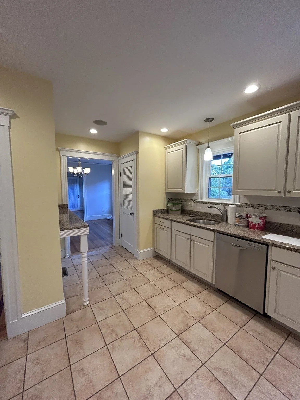 2 bed, 1 bath apartment for rent at 128 Willow Unit 1, West Roxbury — photo 14 of 25