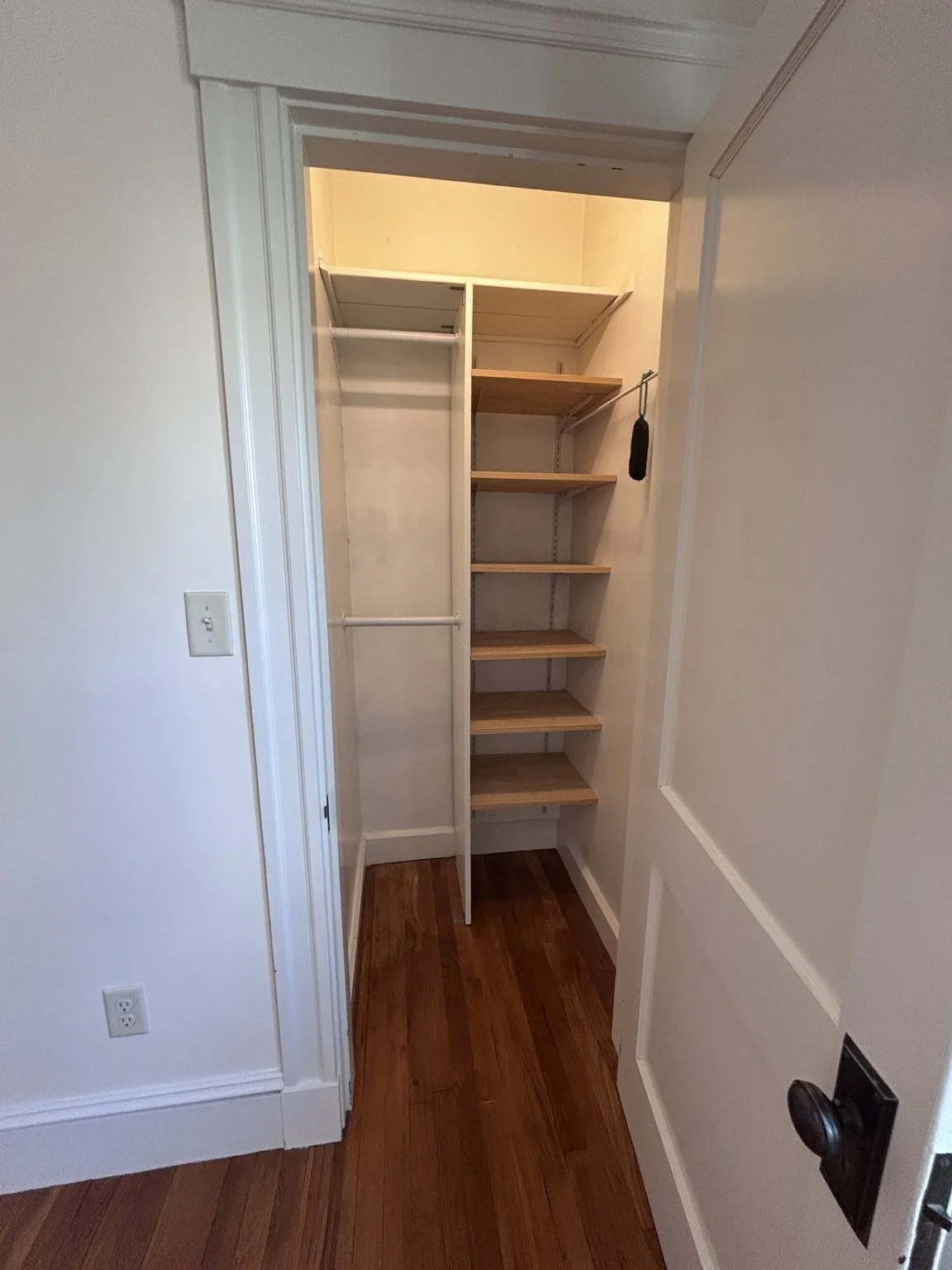 2 bed, 1 bath apartment for rent at 128 Willow Unit 1, West Roxbury — photo 17 of 25