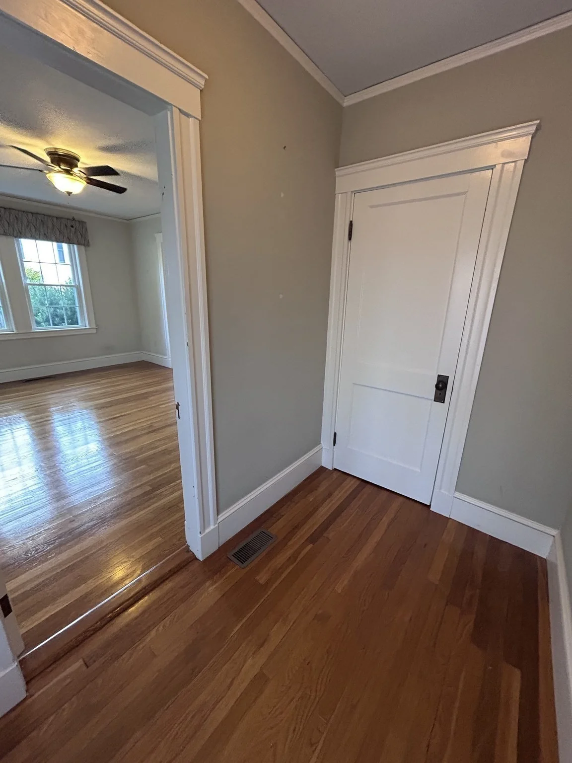 2 bed, 1 bath apartment for rent at 128 Willow Unit 1, West Roxbury — photo 4 of 25