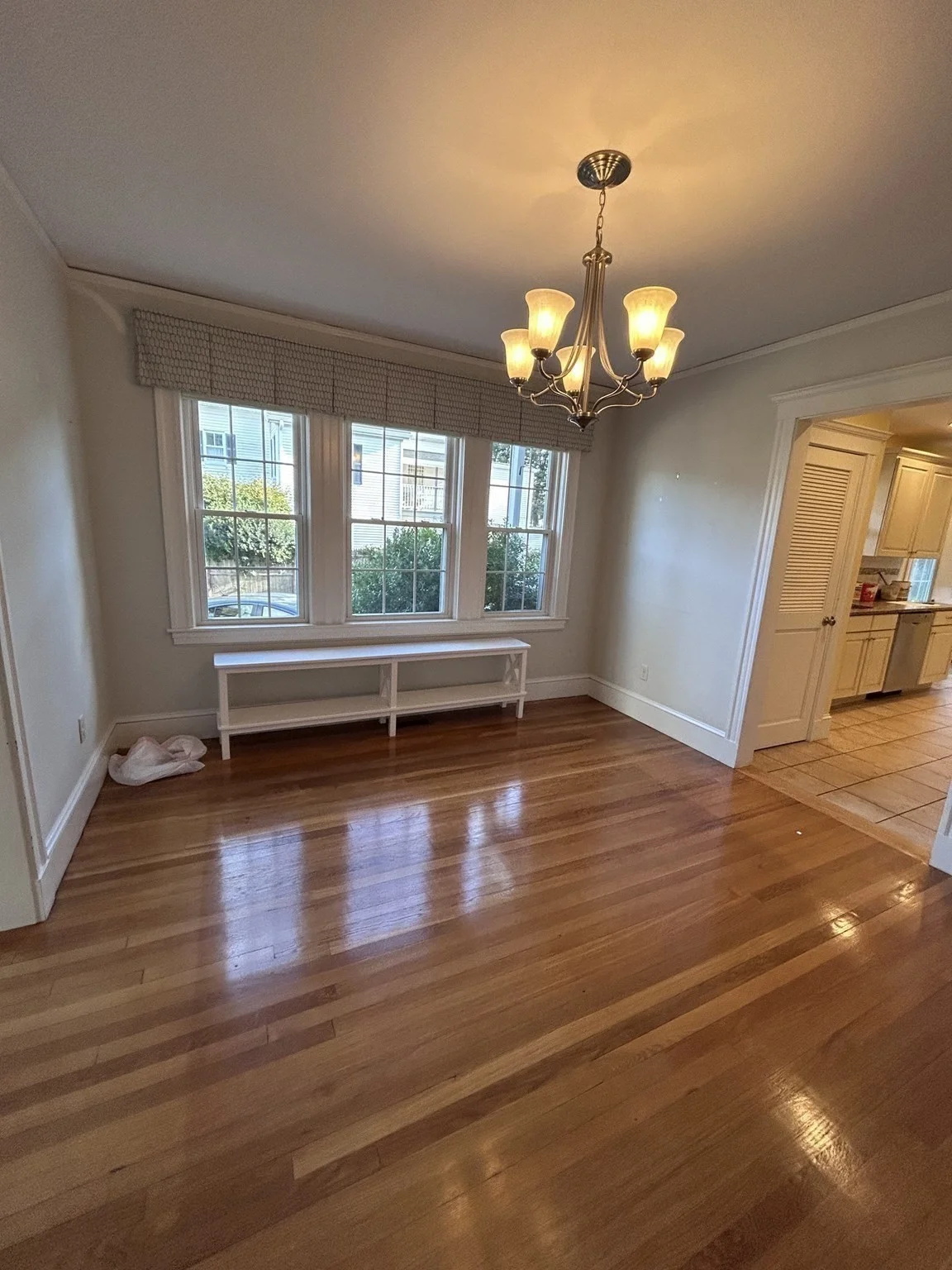 2 bed, 1 bath apartment for rent at 128 Willow Unit 1, West Roxbury — photo 9 of 25