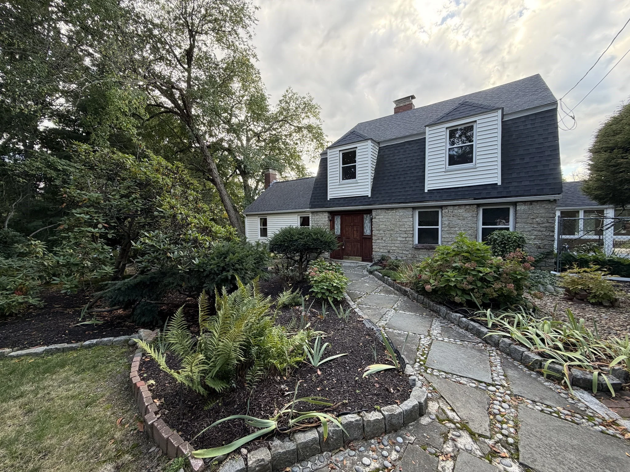 4 bed, 2 bath apartment for rent at 1281 Boston Rd Unit 1281, Haverhill — photo 1 of 40