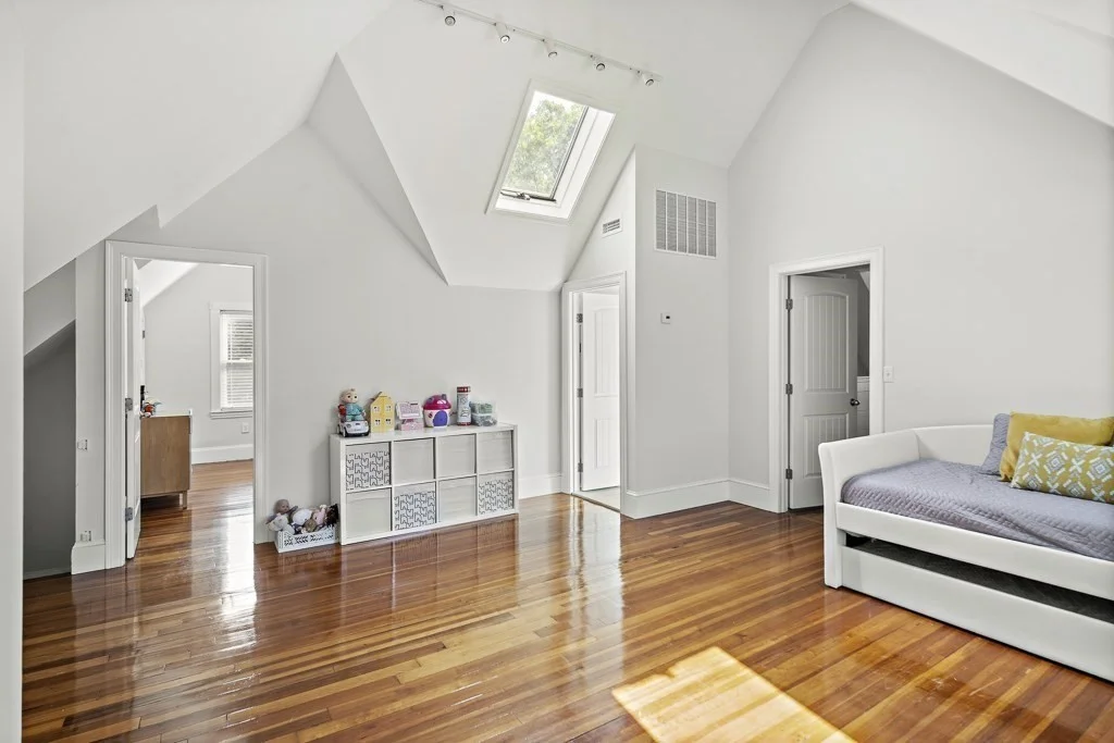 4 bed, 3 bath apartment for rent at 1281 Walnut St Unit 2, Newton — photo 27 of 30