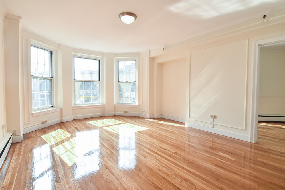 2 bed, 1 bath apartment for rent at 1284 Beacon St Unit 208, Coolidge Corner — photo 2 of 17