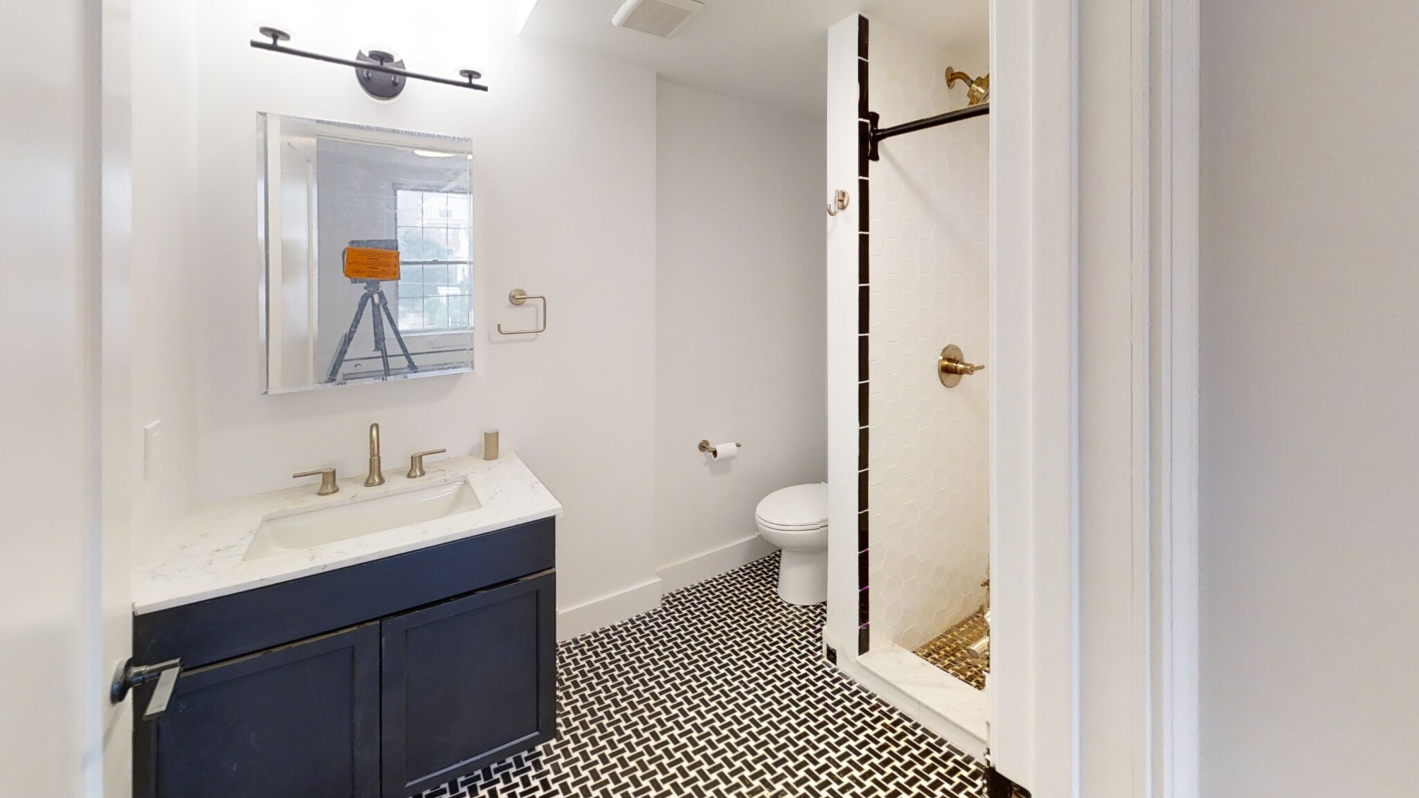3 bed, 2 bath apartment for rent at 1284 Beacon St Unit 215, Coolidge Corner — photo 5 of 14