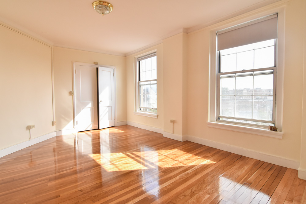 2 bed, 1 bath apartment for rent at 1284 Beacon St Unit 420, Coolidge Corner — photo 7 of 16