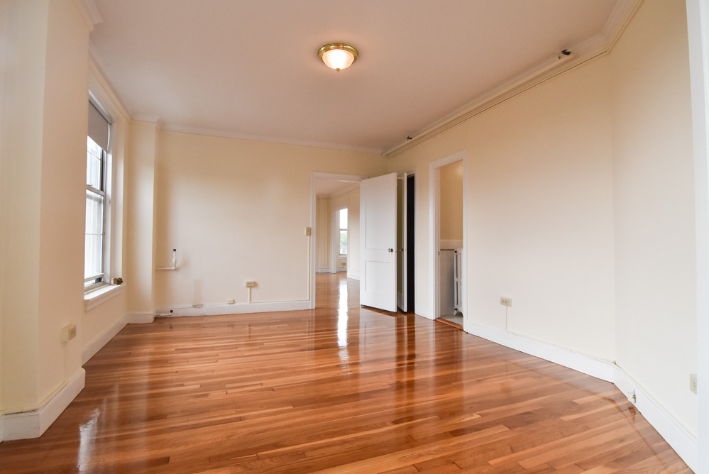 2 bed, 1 bath apartment for rent at 1284 Beacon St Unit 420, Coolidge Corner — photo 10 of 16