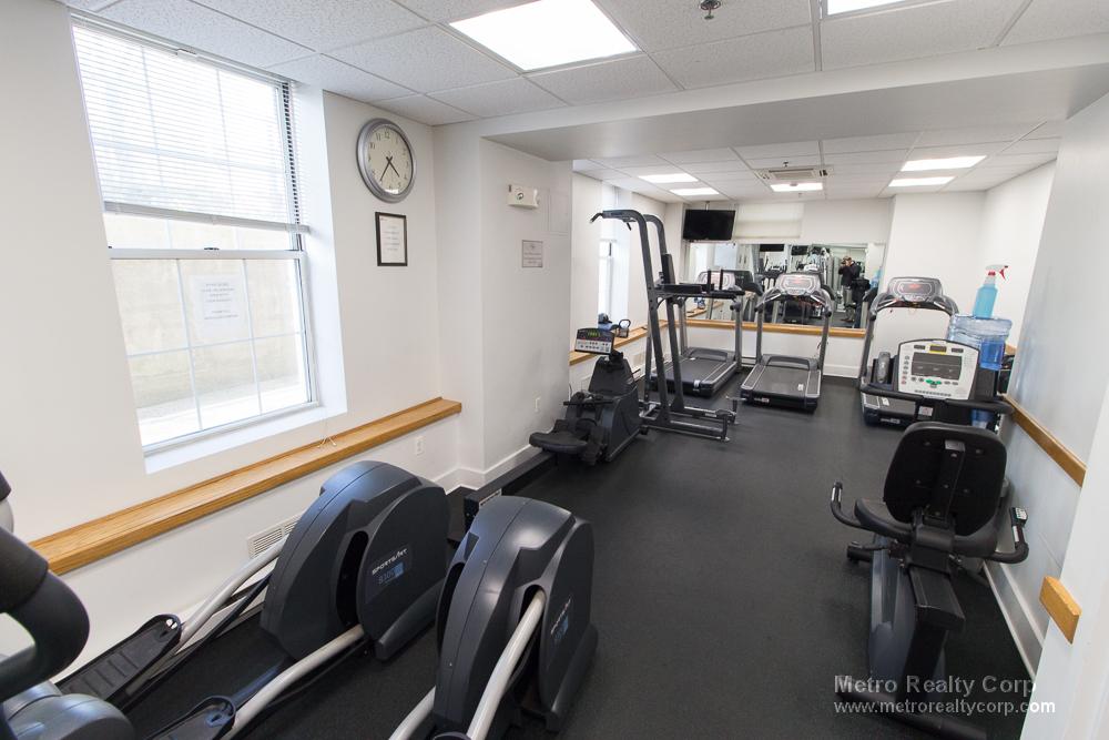 Studio bed, 1 bath apartment for rent at 1284 Beacon St Unit 603, Coolidge Corner — photo 12 of 14