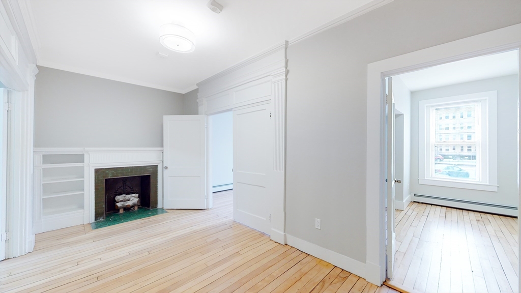 4 bed, 2 bath apartment for rent at 1284 Commonwealth Ave Unit 1, Allston — photo 10 of 19