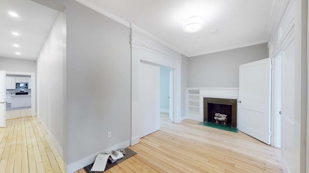 4 bed, 2 bath apartment for rent at 1284 Commonwealth Ave Unit 1, Allston — photo 9 of 19