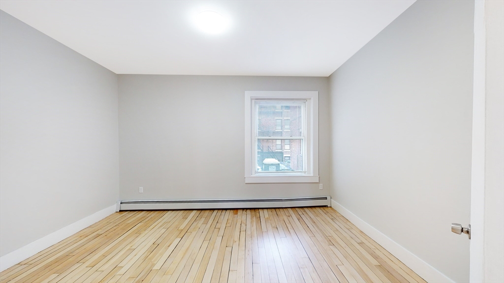 4 bed, 2 bath apartment for rent at 1284 Commonwealth Ave Unit 1, Allston — photo 12 of 19