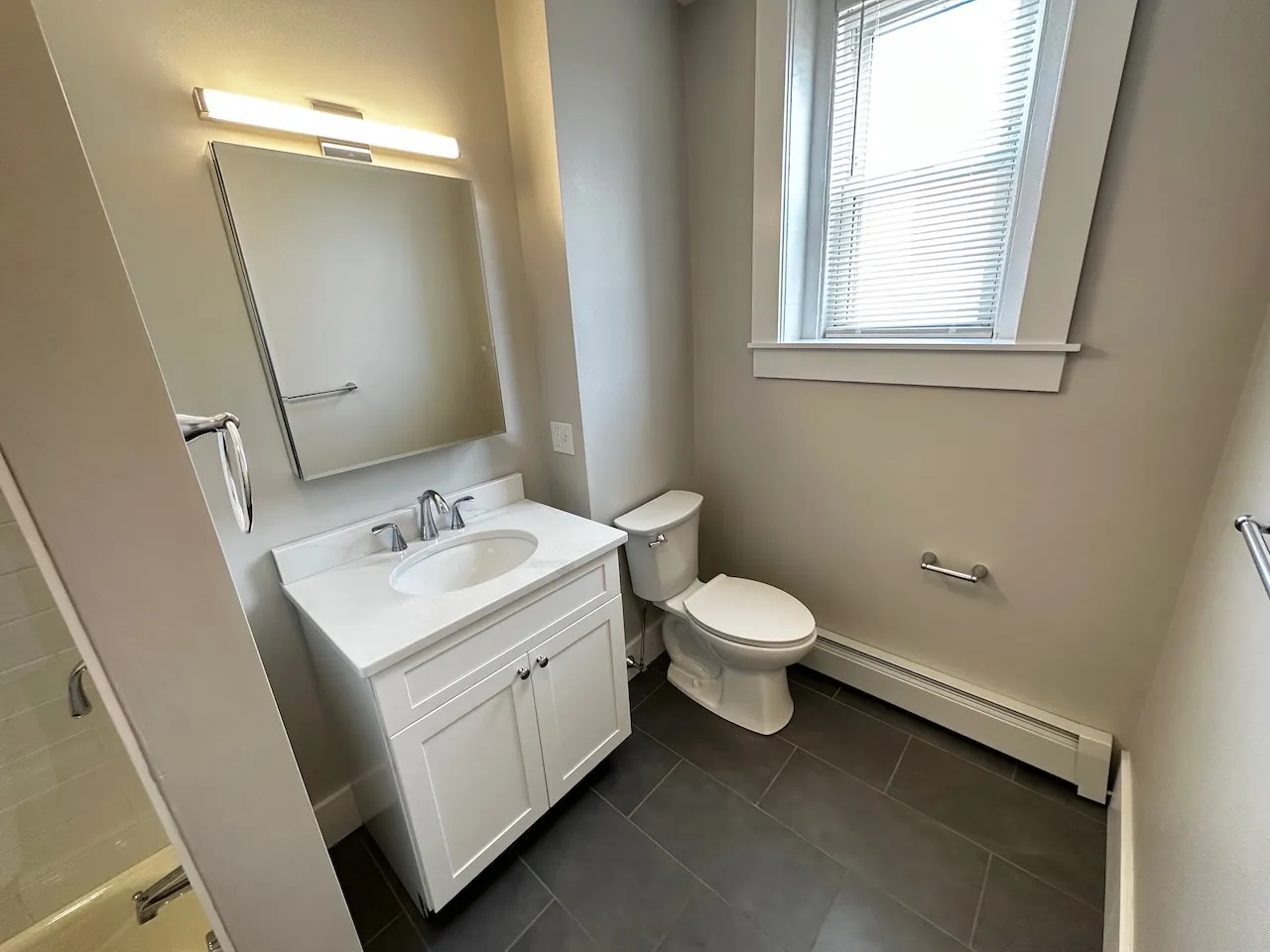 5 bed, 2 bath apartment for rent at 1284 Commonwealth Ave Unit 5, Allston — photo 23 of 29