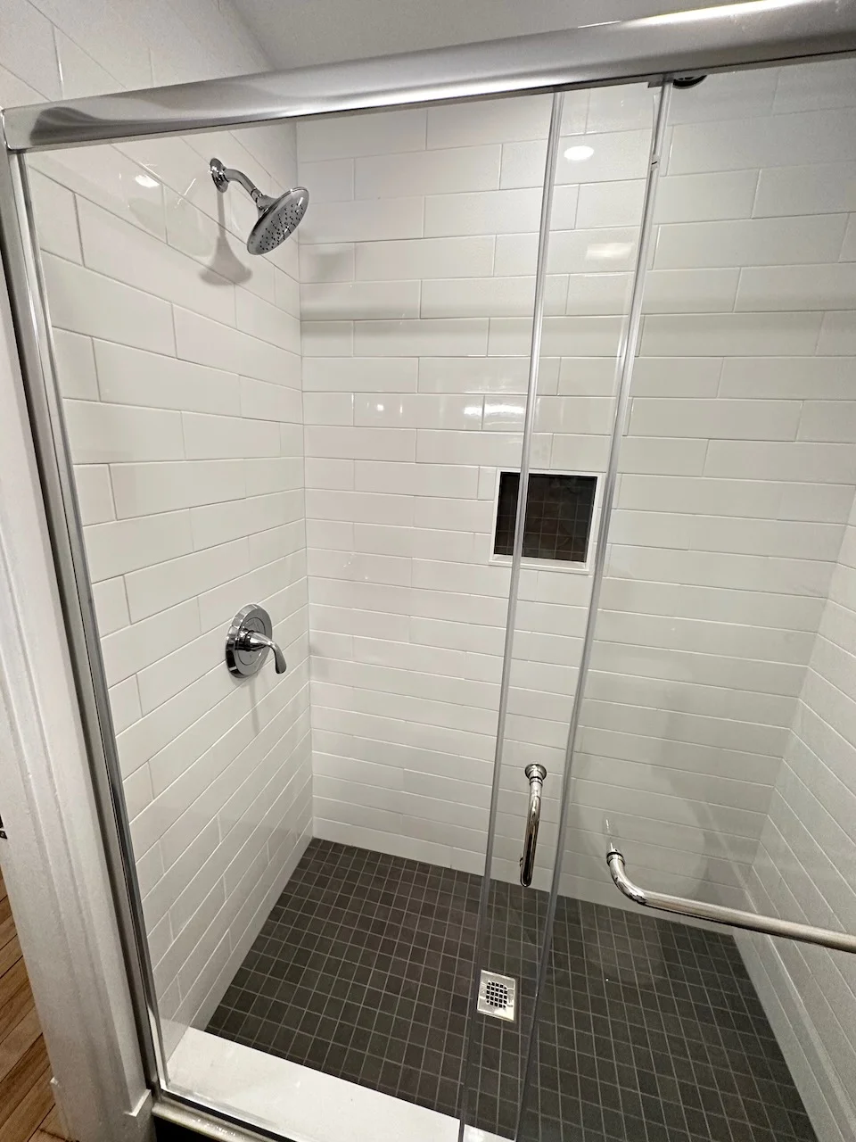 5 bed, 2 bath apartment for rent at 1284 Commonwealth Ave Unit 5, Allston — photo 28 of 29