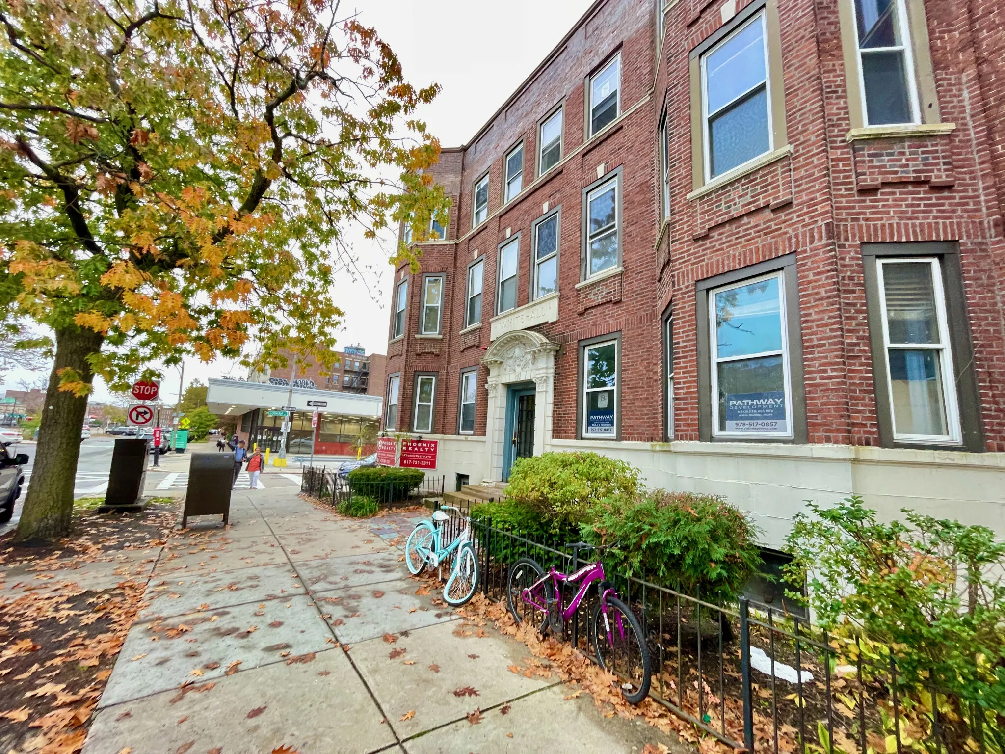 5 bed, 2 bath apartment for rent at 1284 Commonwealth Ave Unit 5, Allston