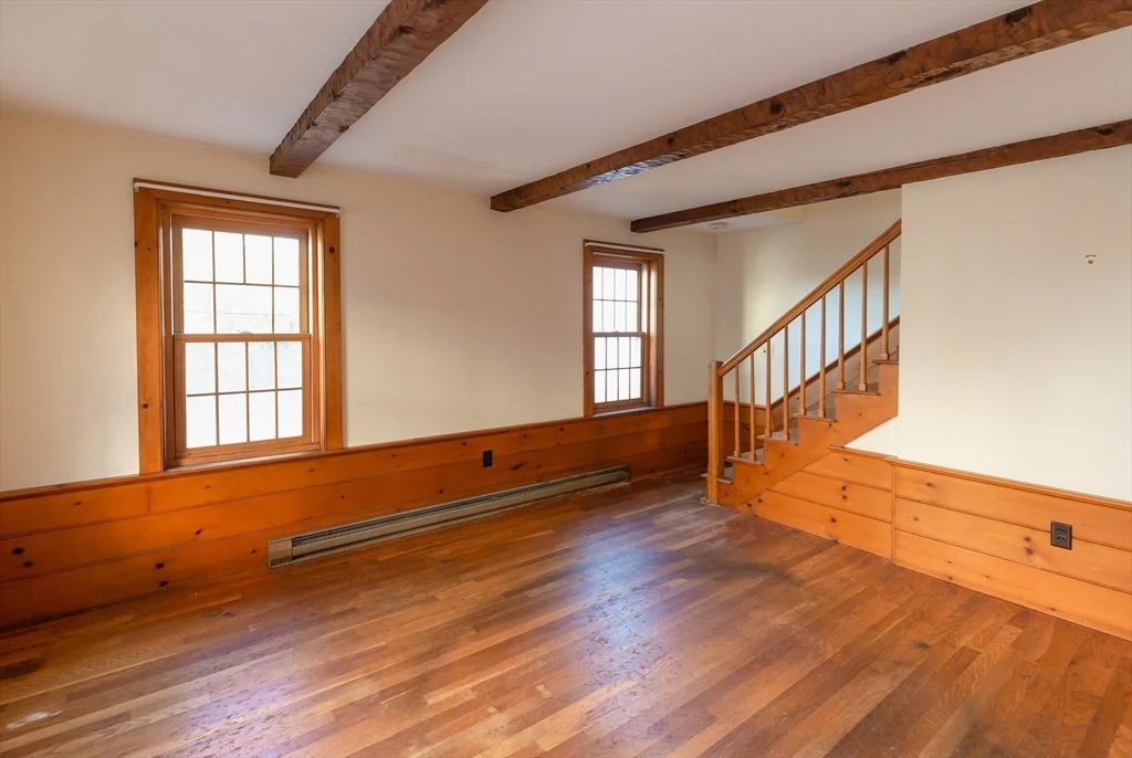 2 bed, 1 bath apartment for rent at 129-1/2 Summer St, Downtown — photo 5 of 16