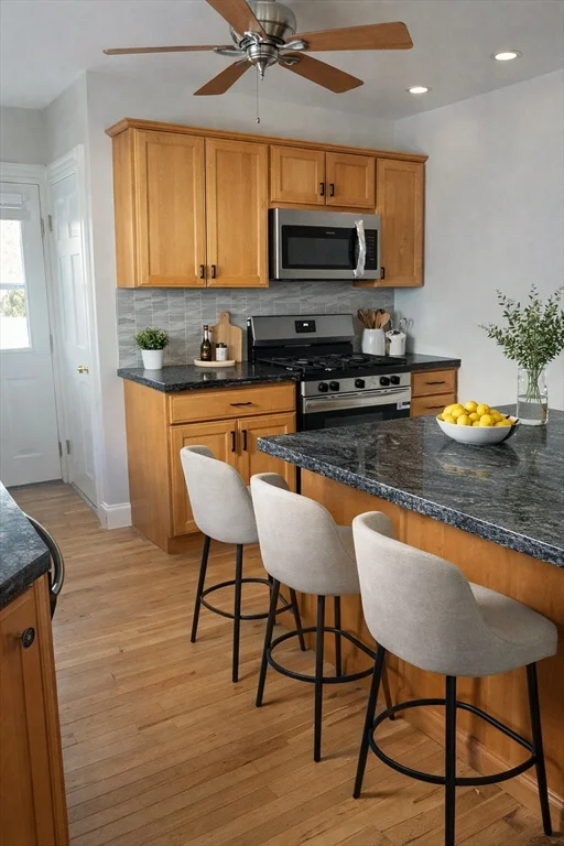 2 bed, 1 bath apartment for rent at 129- 131 Columbia St Unit 1, Forestdale — photo 5 of 15