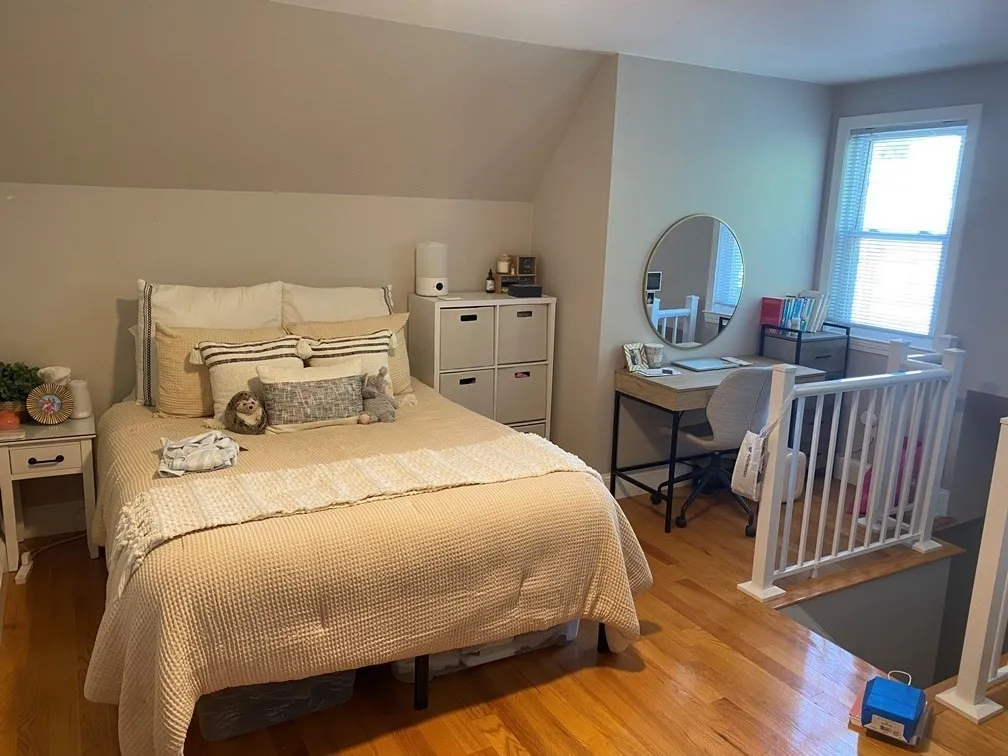 4 bed, 2 bath apartment for rent at 129 Brooks St Unit 2, Oak Square — photo 10 of 20