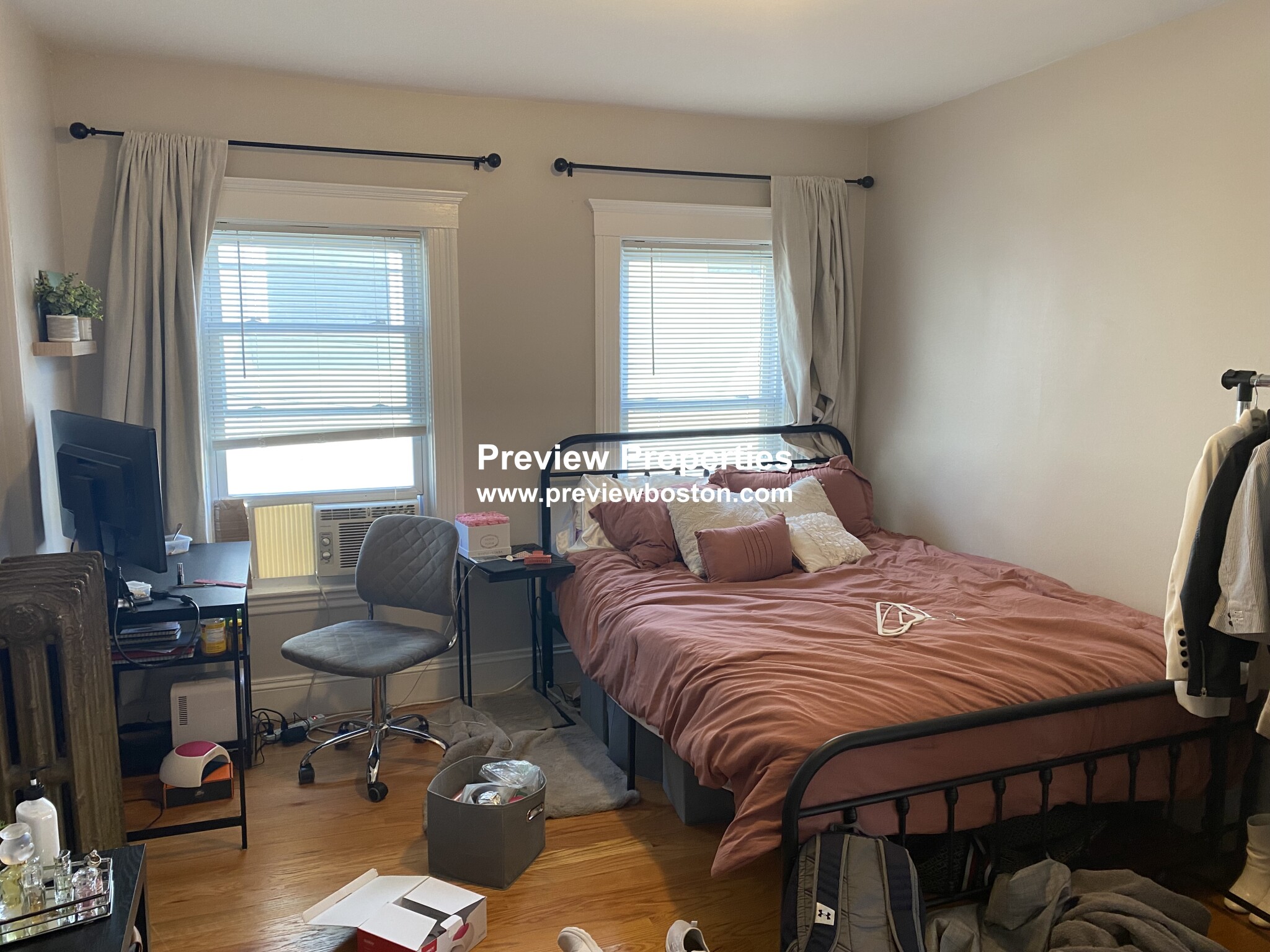 4 bed, 2 bath apartment for rent at 129 Brooks St Unit 2P, Brighton