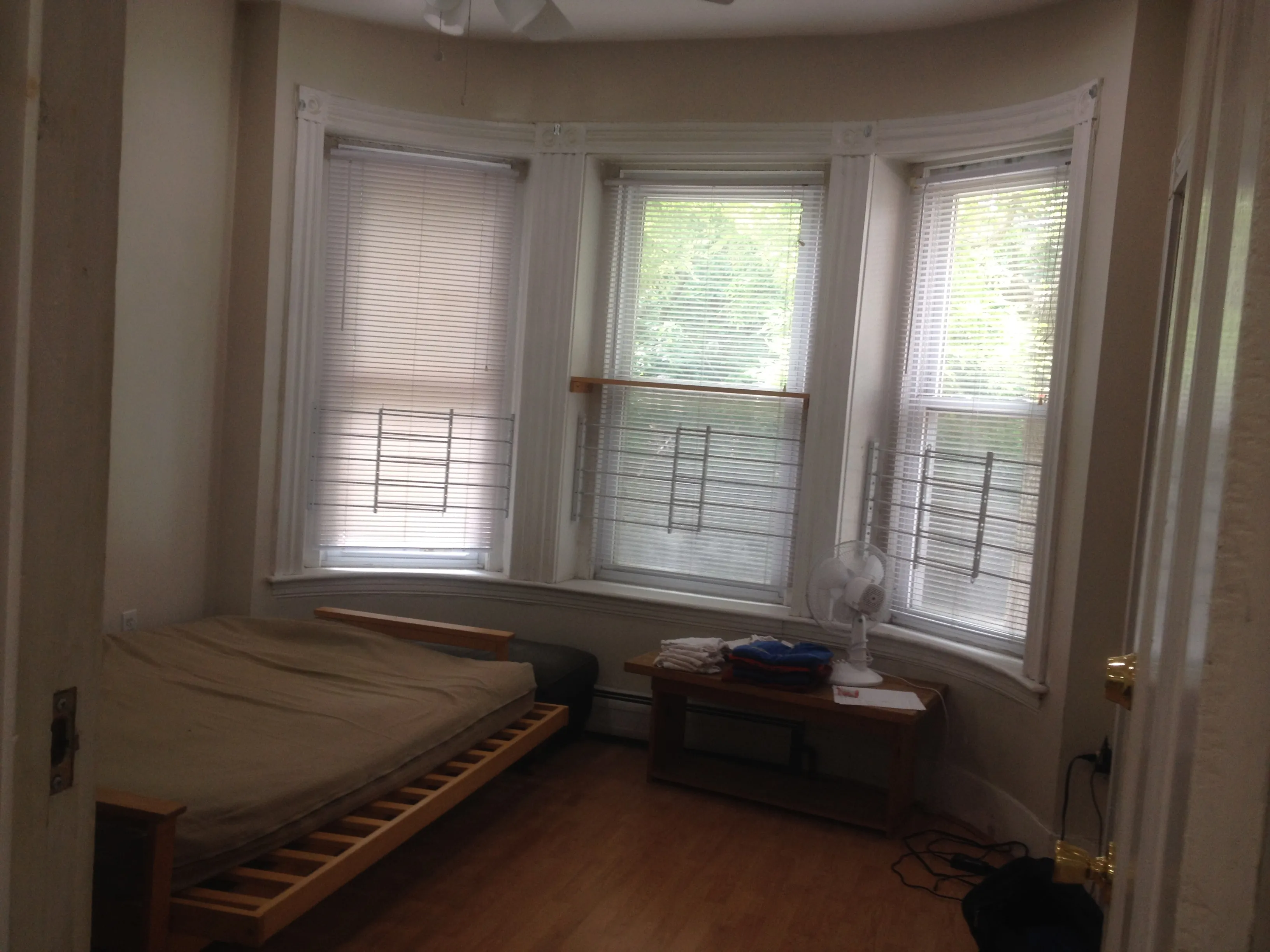 4 bed, 2 bath apartment for rent at 129 Cedar St Unit 2, Roxbury — photo 1 of 5