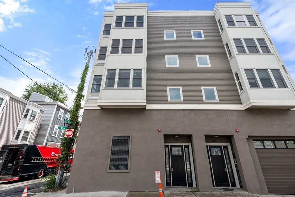 2 bed, 2 bath apartment for rent at 129 D St Unit 1, South Boston — photo 23 of 23