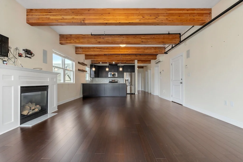 2 bed, 2 bath apartment for rent at 129 D St Unit 1, South Boston — photo 5 of 23