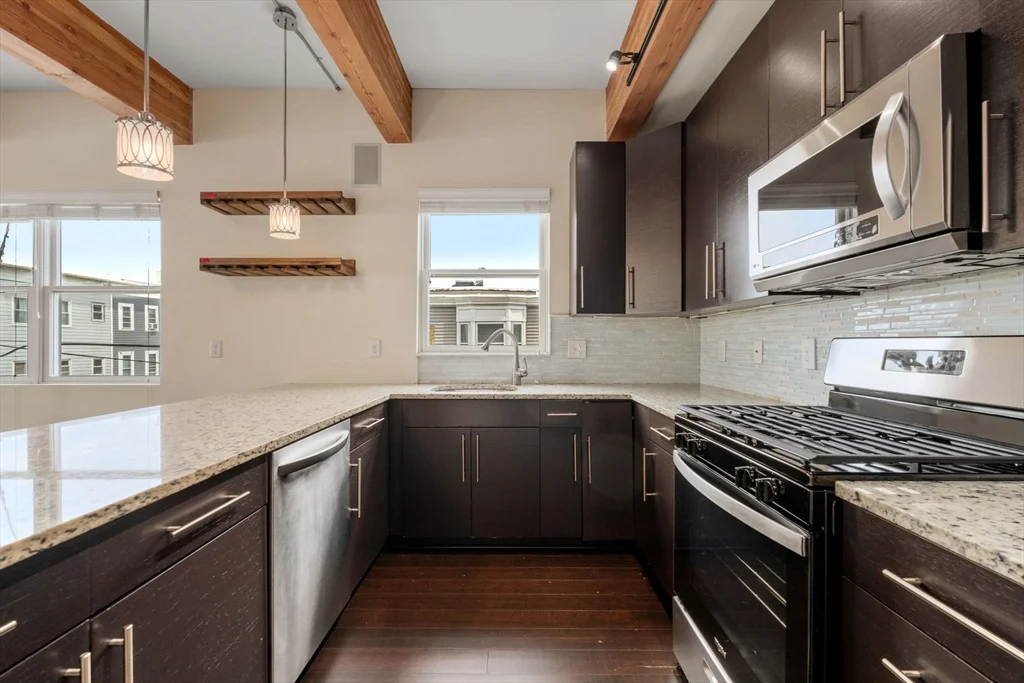 2 bed, 2 bath apartment for rent at 129 D St Unit 1, South Boston — photo 11 of 23