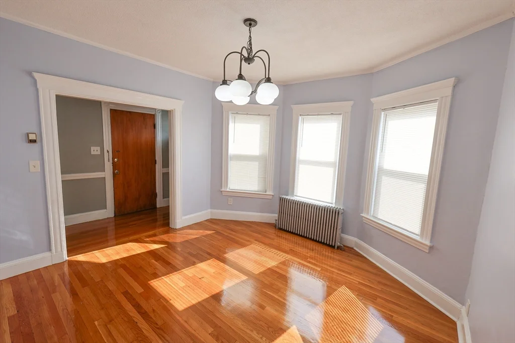 4 bed, 1 bath apartment for rent at 129 Draper St Unit 1, Dorchester — photo 10 of 26