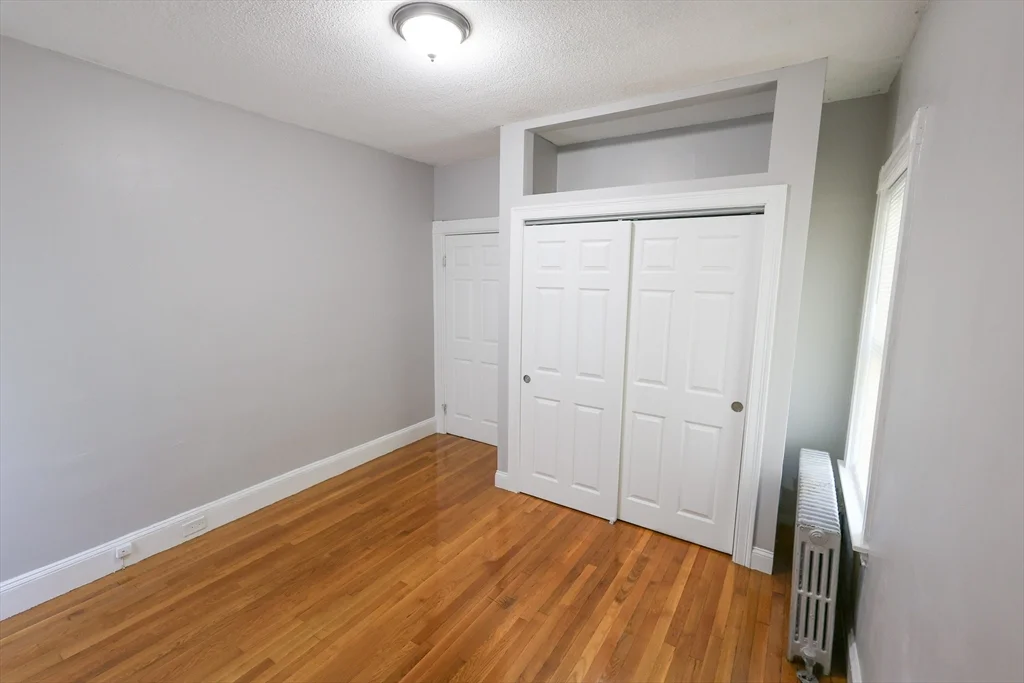 4 bed, 1 bath apartment for rent at 129 Draper St Unit 1, Dorchester — photo 26 of 26