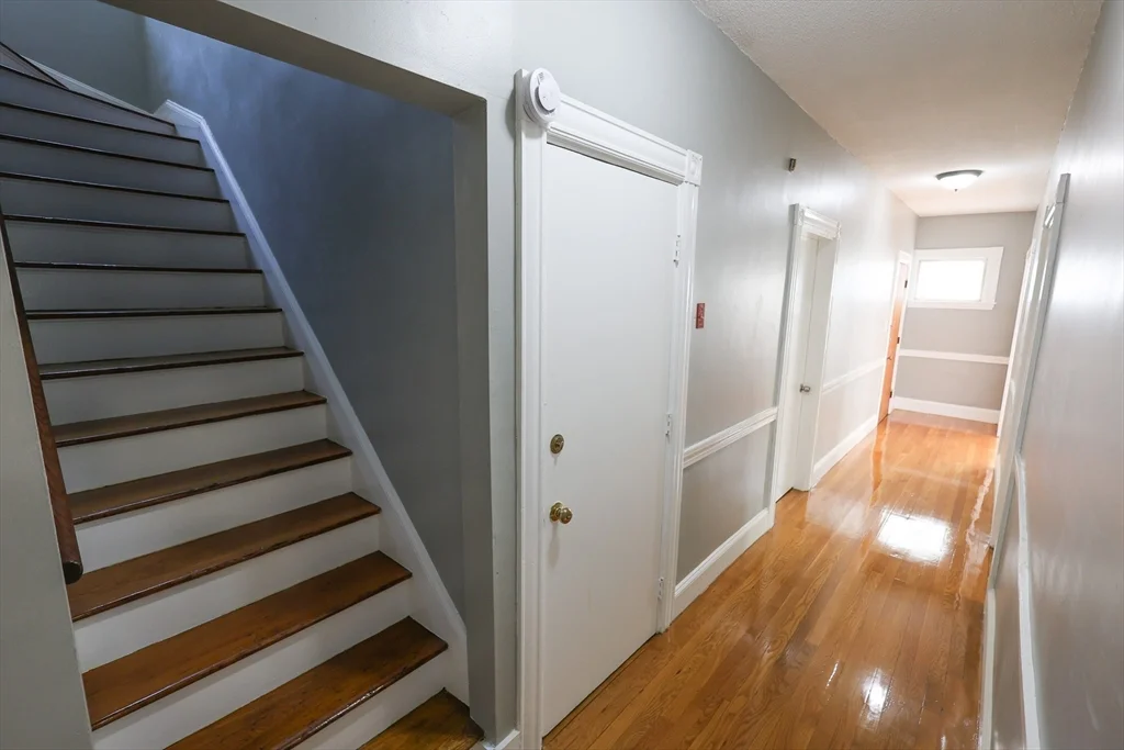4 bed, 1 bath apartment for rent at 129 Draper St Unit 1, Dorchester — photo 22 of 26