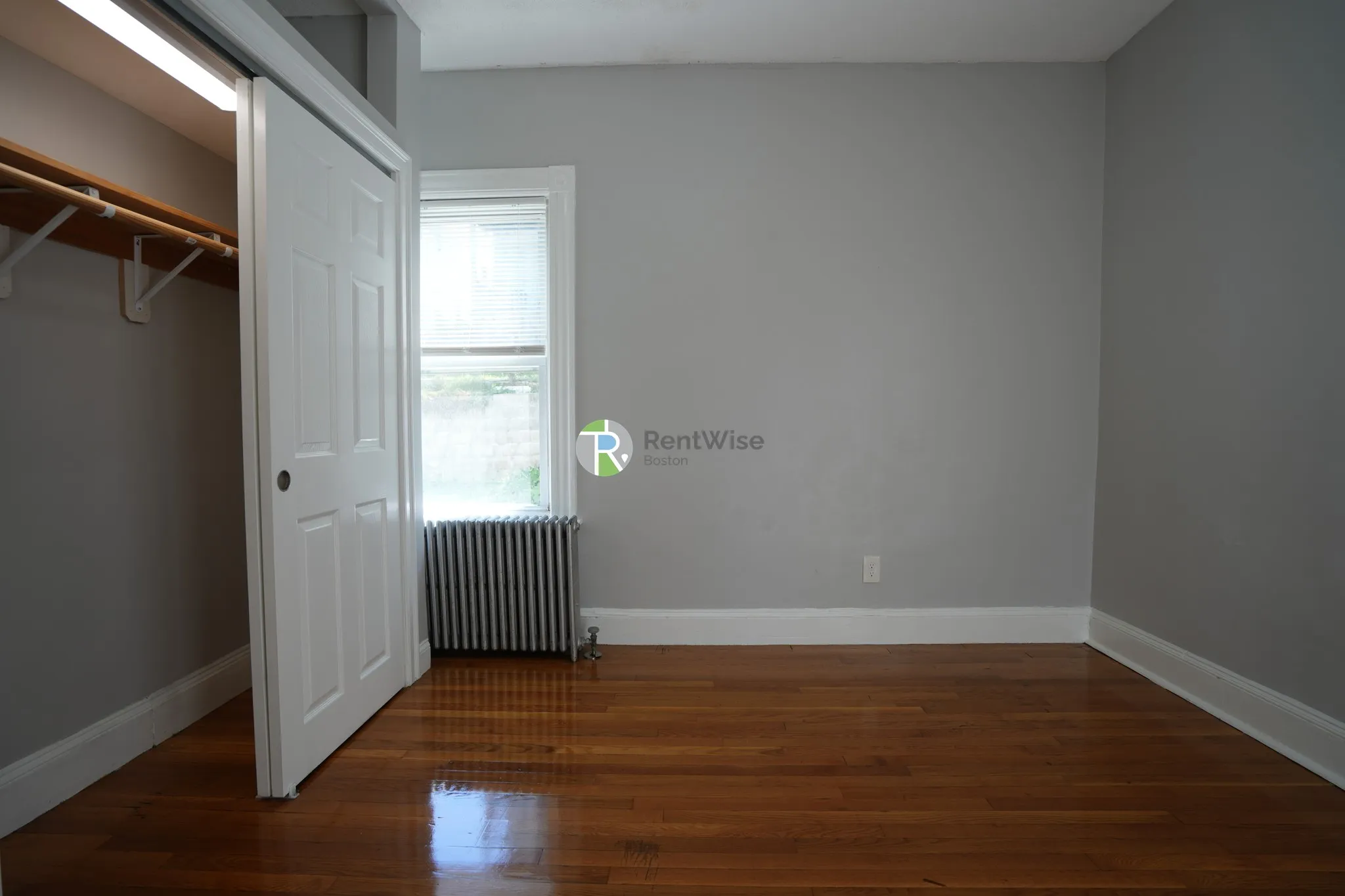 4 bed, 1 bath apartment for rent at 129 Draper St Unit 2, Dorchester — photo 16 of 26