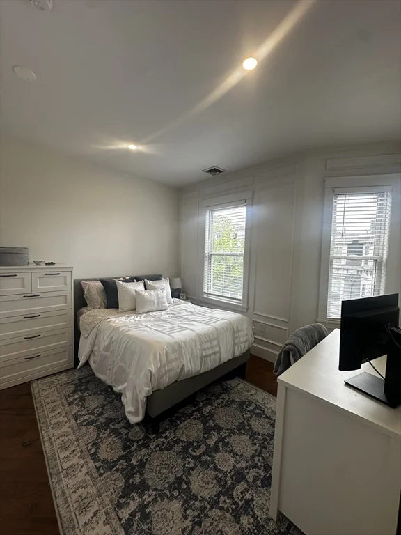 3 bed, 1 bath apartment for rent at 129 G St Unit 3, South Boston — photo 18 of 23
