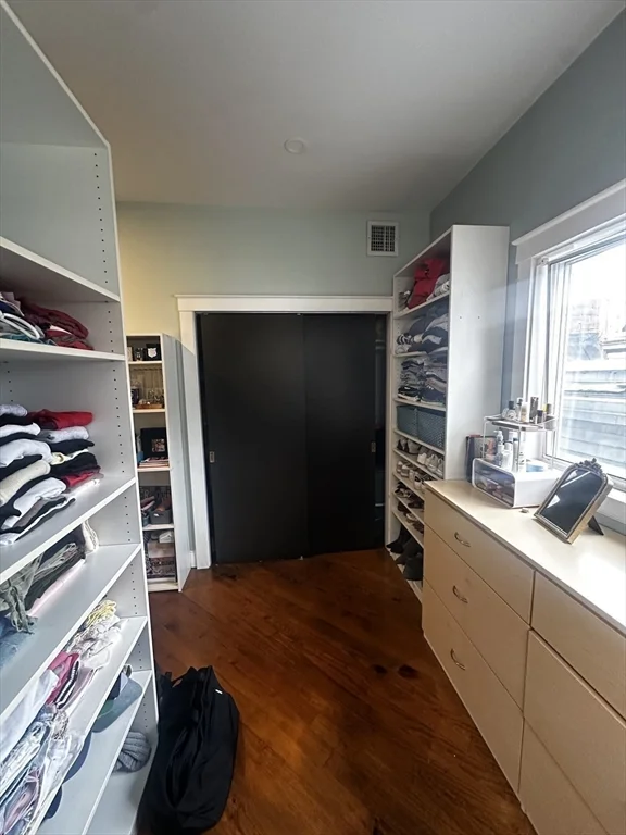 3 bed, 1 bath apartment for rent at 129 G St Unit 3, South Boston — photo 17 of 23