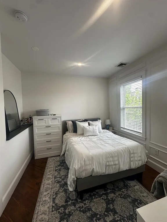 3 bed, 1 bath apartment for rent at 129 G St Unit 3, South Boston — photo 20 of 23
