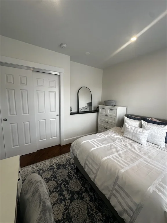 3 bed, 1 bath apartment for rent at 129 G St Unit 3, South Boston — photo 19 of 23