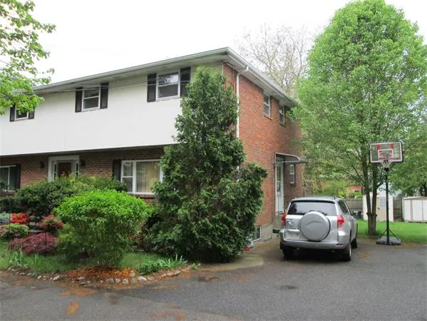 3 bed, 1.5 bath apartment for rent at 129 Gould St Unit 1, Needham Heights — photo 1 of 11