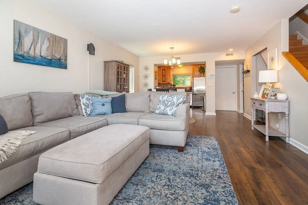 3 bed, 2 bath apartment for rent at 129 Governor Winthrop Rd Unit 1A, Ten Hills — photo 3 of 27