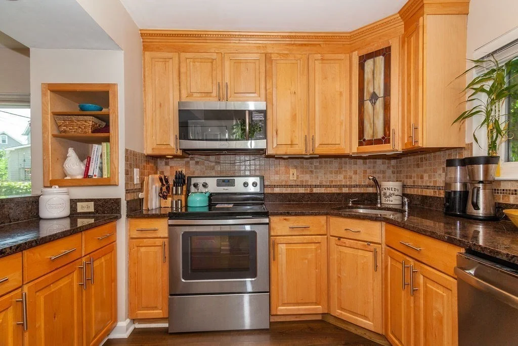 3 bed, 2 bath apartment for rent at 129 Governor Winthrop Rd Unit 1A, Ten Hills — photo 8 of 27