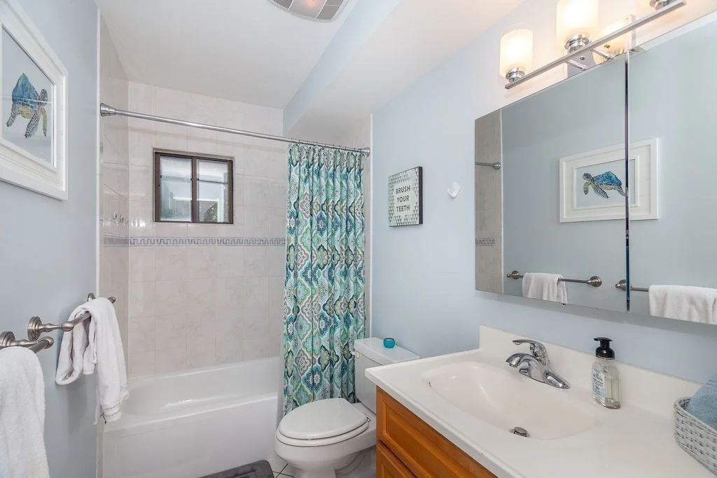 3 bed, 2 bath apartment for rent at 129 Governor Winthrop Rd Unit 1A, Ten Hills — photo 22 of 27