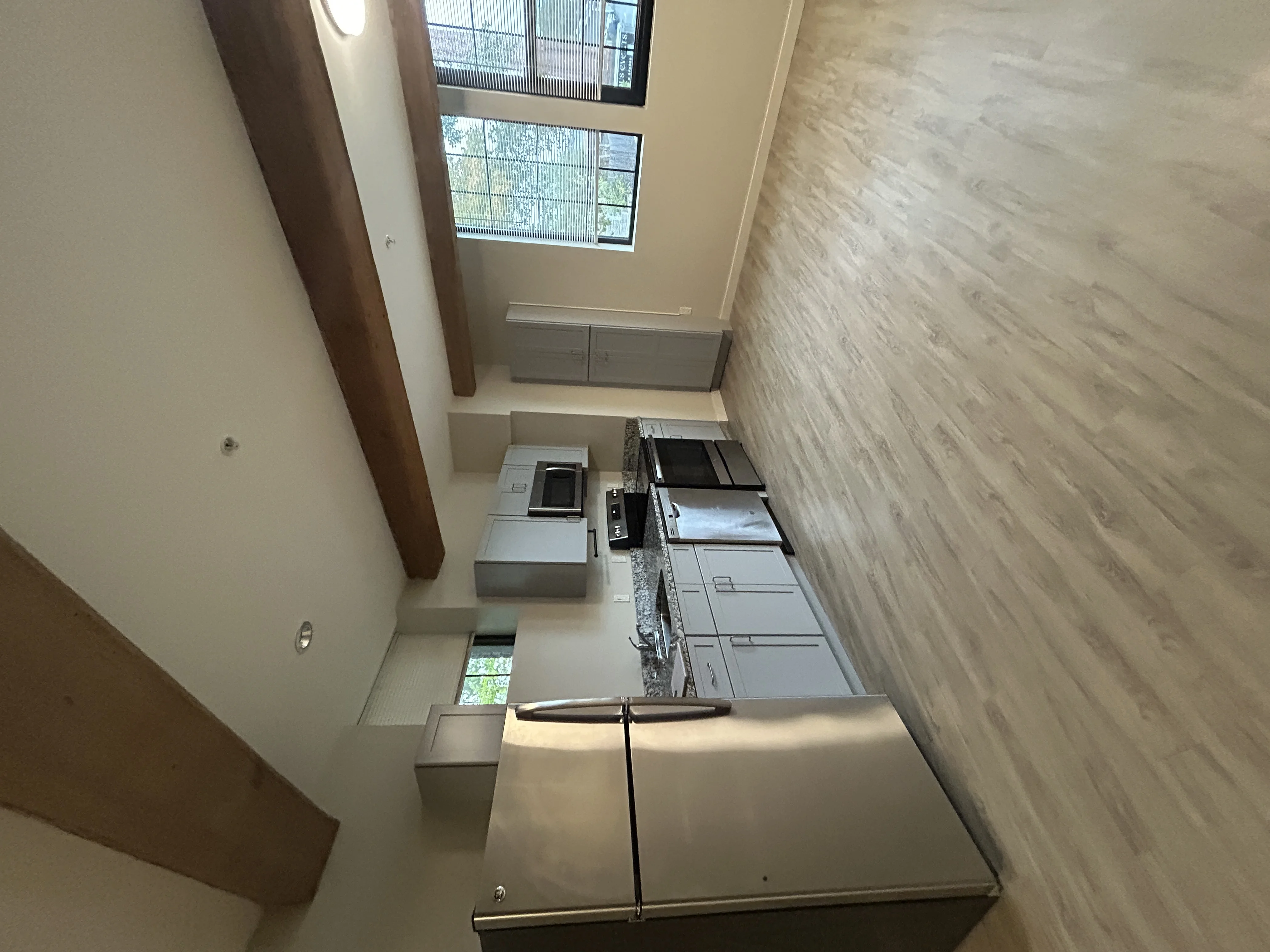 Studio bed, 1 bath apartment for rent at 129 Guild St Unit 211, Norwood