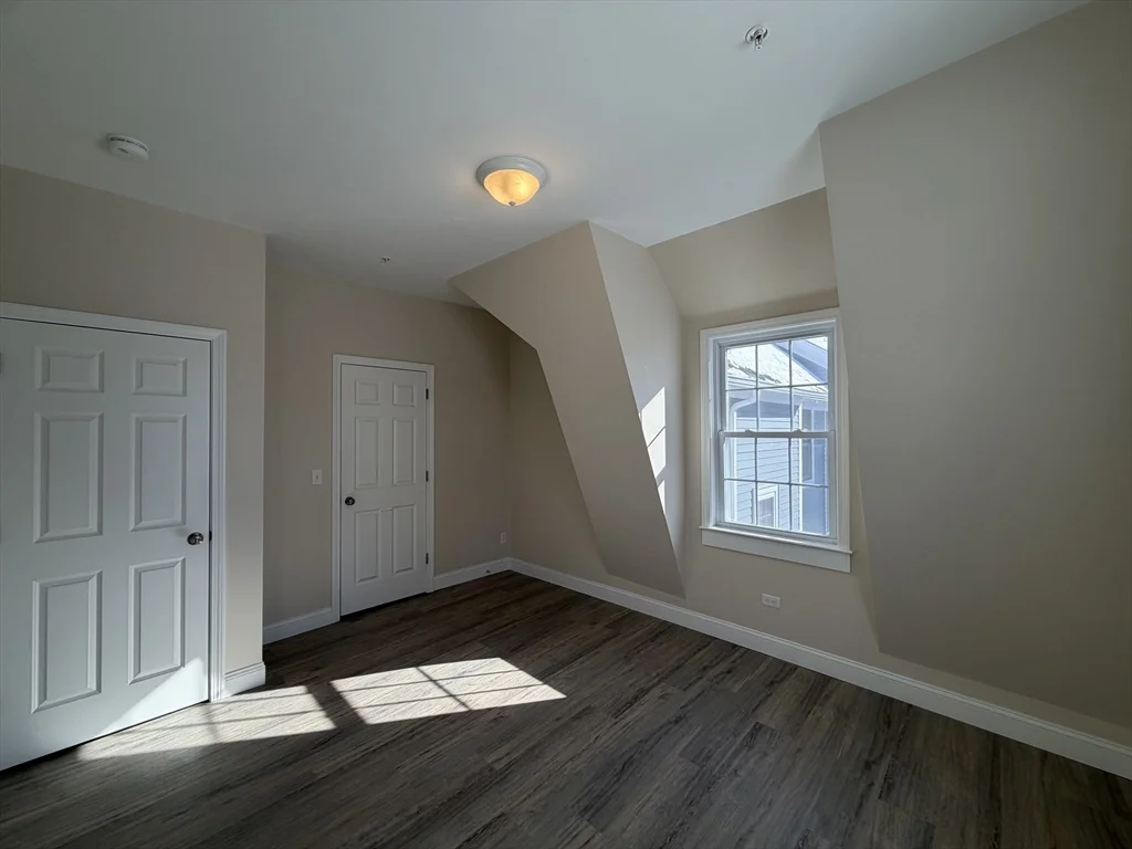 2 bed, 1 bath apartment for rent at 129 Kenoza Ave Unit 2, Haverhill — photo 25 of 35