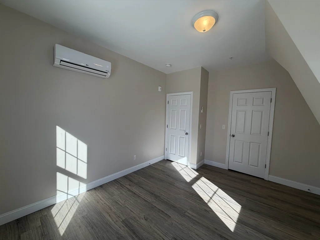 2 bed, 1 bath apartment for rent at 129 Kenoza Ave Unit 2, Haverhill — photo 24 of 35
