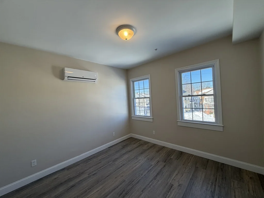 2 bed, 1 bath apartment for rent at 129 Kenoza Ave Unit 2, Haverhill — photo 16 of 35
