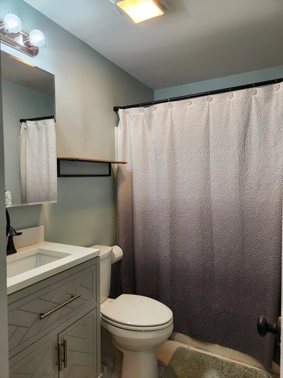 2 bed, 1 bath apartment for rent at 129 Lowell St Unit 4, Peabody — photo 27 of 37
