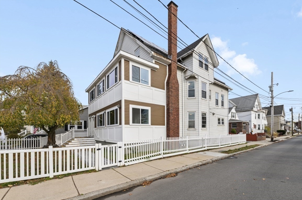 2 bed, 1 bath apartment for rent at 129 Lynnway Unit 3, Revere — photo 11 of 15