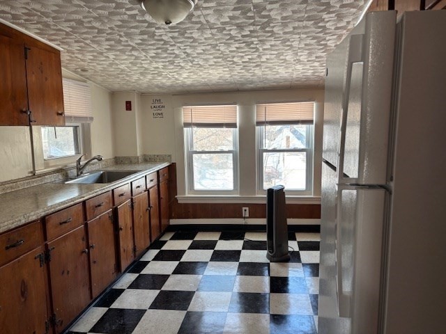 2 bed, 1 bath apartment for rent at 129 Montvale Ave Unit  2, Woburn — photo 5 of 12