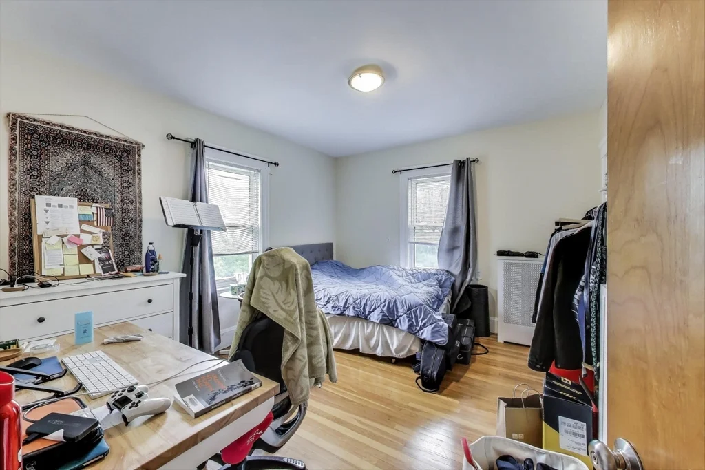 2 bed, 1 bath apartment for rent at 129 Oxford Unit 2, Newton Center — photo 15 of 19