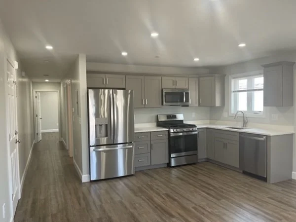 2 bed, 1 bath apartment for rent at 129 Pleasant St Unit 2, Columbian Square — photo 1 of 12