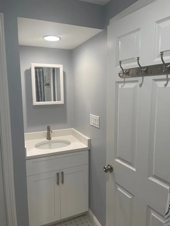 1 bed, 1 bath apartment for rent at 129 Pleasant St Unit 5, Weymouth — photo 9 of 10
