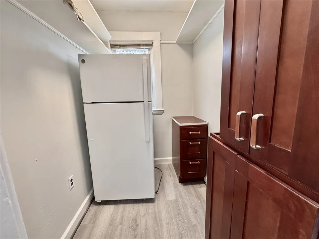 3 bed, 1 bath apartment for rent at 129 Redlands Rd Unit 1, West Roxbury — photo 5 of 15