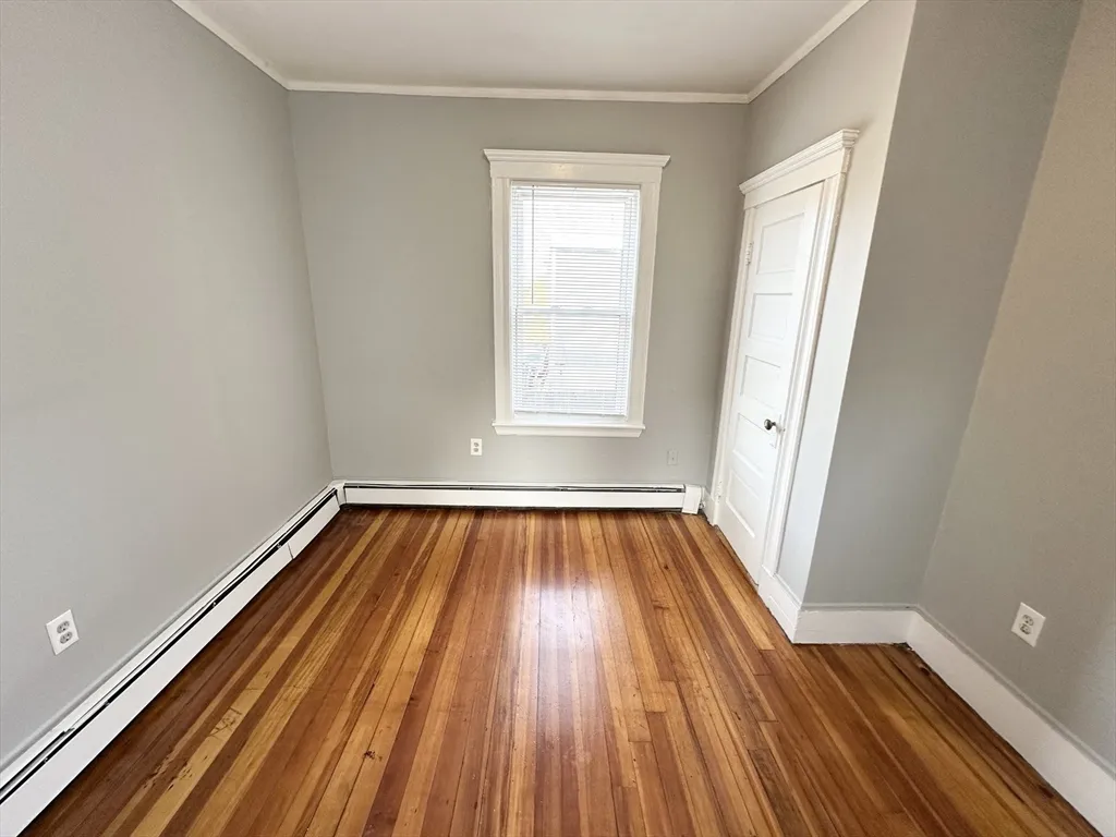 3 bed, 1 bath apartment for rent at 129 South Elm St Unit 1L, Bradford — photo 9 of 13