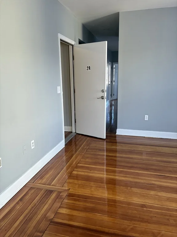 3 bed, 1 bath apartment for rent at 129 South Elm St Unit 2R, Bradford — photo 7 of 9